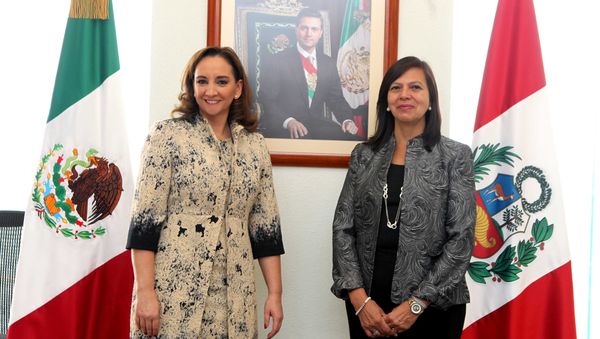 Ministra de Exteriores de México, Claudia Ruiz y ministra de Exterriores de Perú, Ana María Sánchez Ministra de Exteriores de México, Claudia Ruiz y ministra de Exterriores de Perú, Ana María Sánchez - Sputnik Mundo