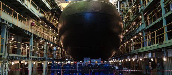 El lanzamiento del submarino Veliki Nóvgorod El lanzamiento del submarino Veliki Nóvgorod - Sputnik Mundo