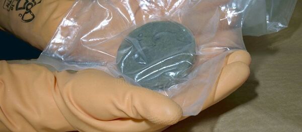 Plutonio - Sputnik Mundo