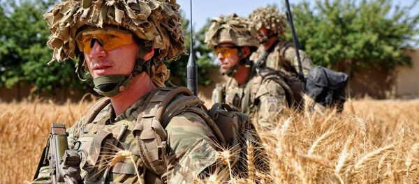 Soldados británicos (archivo) - Sputnik Mundo