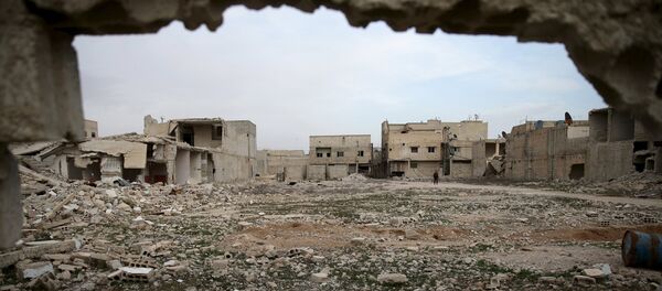 Edificios destruidos en Duma, Siria - Sputnik Mundo