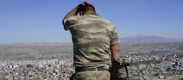 Soldado turco en la ciudad de Cizre - Sputnik Mundo