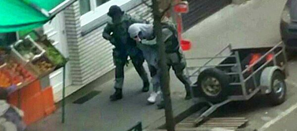 Arresto del principal sospechoso de los atentados de París, Salah Abdeslam - Sputnik Mundo