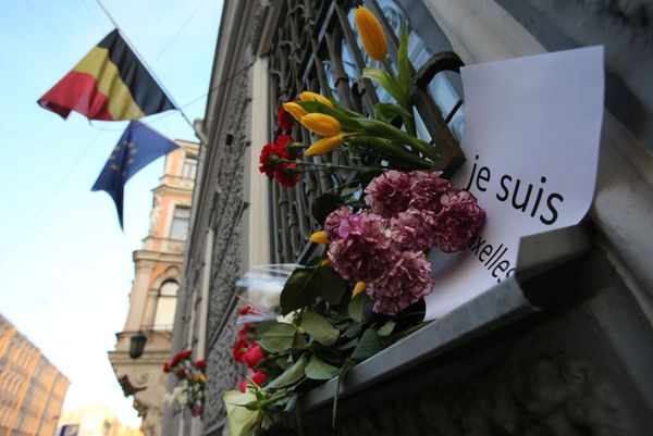 Eventos en memoria de los fallecidos en Bruselas - Sputnik Mundo