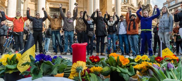 Eventos en memoria de los fallecidos en Bruselas - Sputnik Mundo