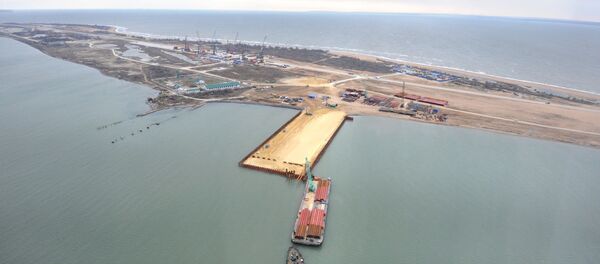 Construcción del puente sobre el estrecho de Kerch - Sputnik Mundo