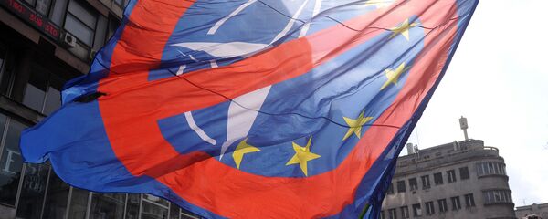 Manifestación anti-OTAN en Belgrado - Sputnik Mundo