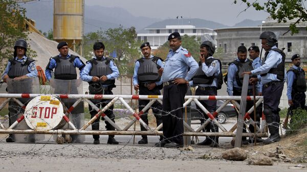 Los agentes de la policía en Islamabad - Sputnik Mundo