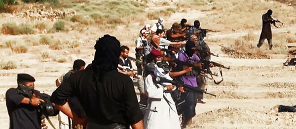 Mass execution by fighters of ISIS in Iraq - Sputnik Mundo