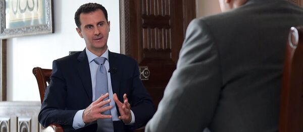 Bashar Asad, el presidente de Siria, durante una entrevista con Sputnik - Sputnik Mundo