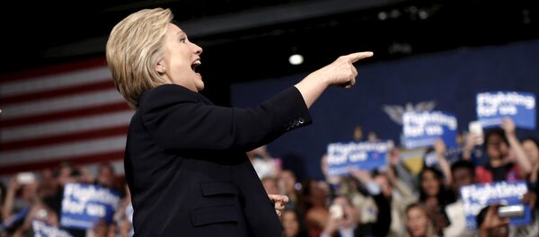 Hillary Clinton - Sputnik Mundo
