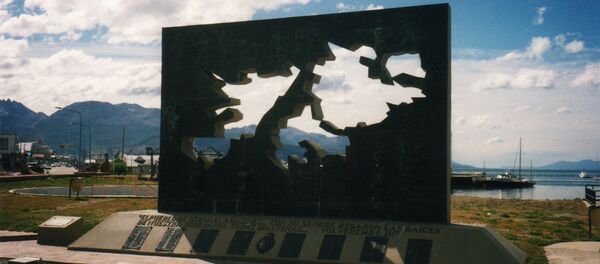Monumento a los caídos en Malvinas (Argentina) - Sputnik Mundo