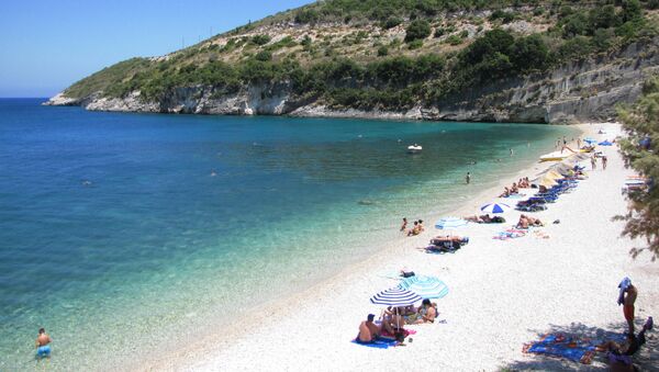 Una playa en Grecia - Sputnik Mundo