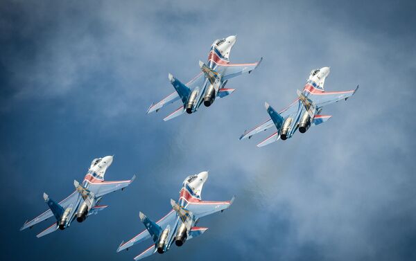 Rúskiye Vítiazi - Sputnik Mundo