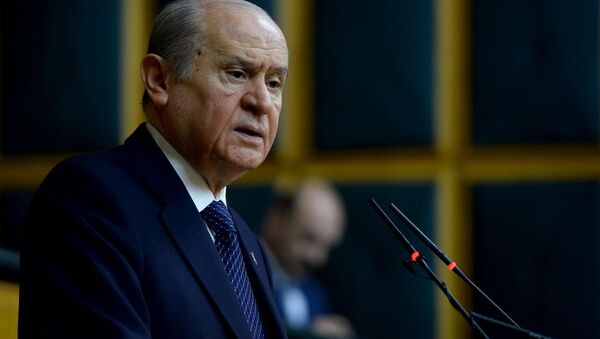 Devlet Bahceli, líder del Partido de Acción Nacionalista (MHP) de Turquía - Sputnik Mundo