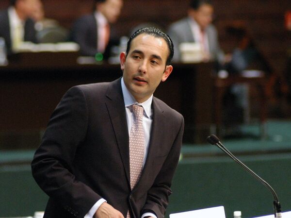 Roberto Gil Zuarth - Sputnik Mundo