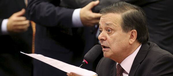 Jovair Arantes, diputado responsable del informe final en la Comisión Especial de Impeachment en la Cámara de los Diputados de Brasil - Sputnik Mundo