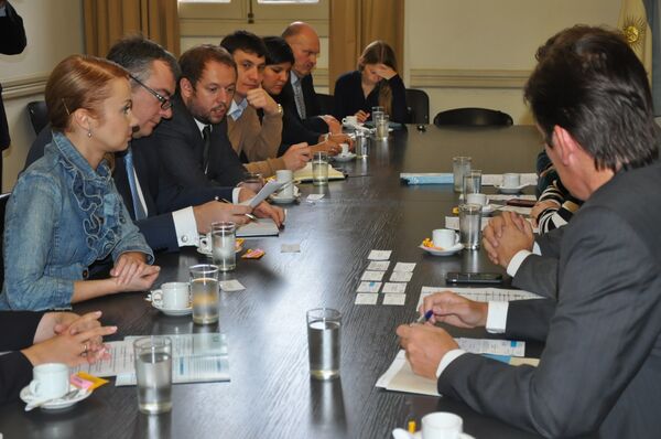 Reunión de las delegaciones de Rusia y Argentina - Sputnik Mundo