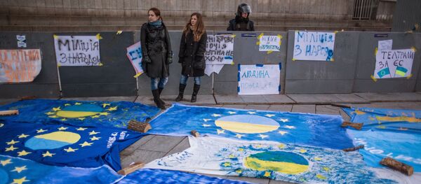 La manifestación en apoyo a la asociación Ucrania-UE La manifestación en apoyo a la asociación Ucrania-UE - Sputnik Mundo