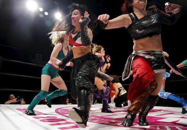 ¿Sexo débil?: Lucha libre de mujeres en Japón - Sputnik Mundo