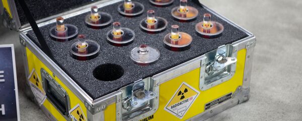 Plutonio - Sputnik Mundo