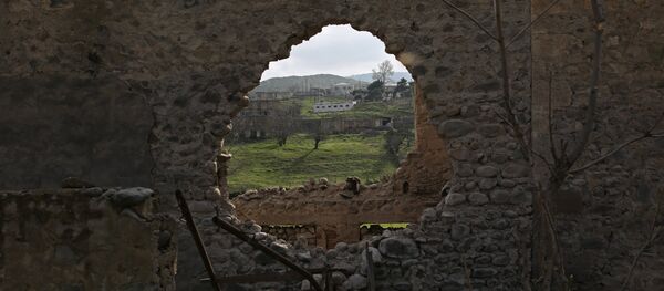 Situación en Nagorno Karabaj - Sputnik Mundo