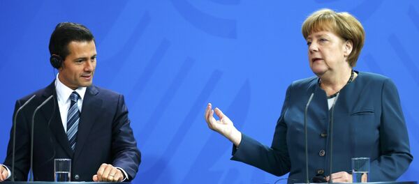 Presidente de México, Enrique Peña Nieto, y canciller de Alemania, Angela Merkel - Sputnik Mundo