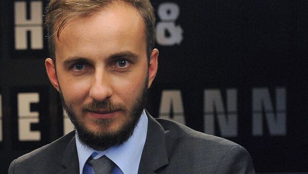 Jan Böhmermann, cómico alemán - Sputnik Mundo