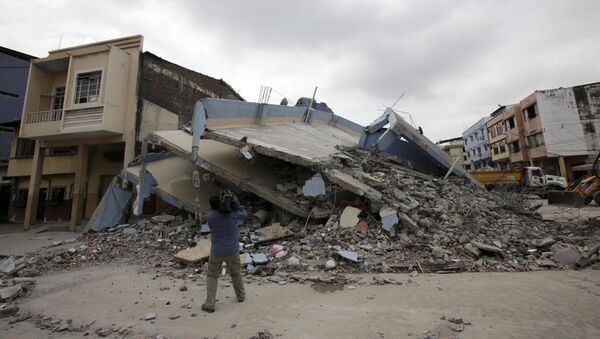 Consecuencias del terremoto en Ecuador - Sputnik Mundo