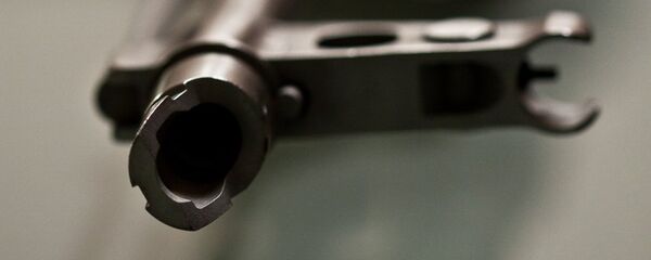 Un fusil Kalashnikov - Sputnik Mundo