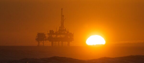 Extracción de petróleo (imagen referencial) - Sputnik Mundo