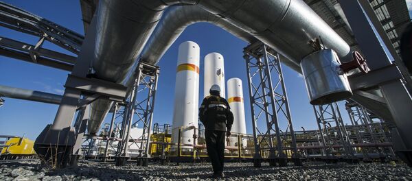 Extracción de petróleo en Rusia - Sputnik Mundo