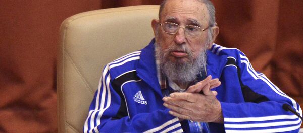 Fidel Castro, el líder de la revolución cubana, durante su discurso en el VII Congreso del Partido Comunista de Cuba - Sputnik Mundo