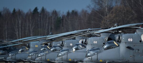 Helicópteros Mi-35 rusos - Sputnik Mundo