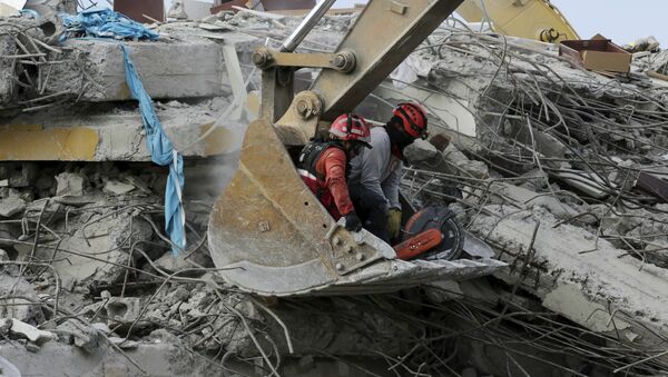 Consecuencias del terremoto en Ecuador - Sputnik Mundo