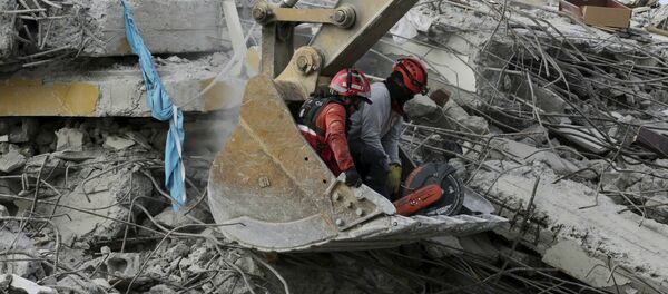 Consecuencias del terremoto en Ecuador - Sputnik Mundo