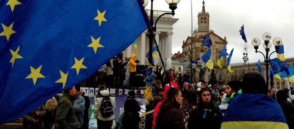 EU Should Slow Down Ukraine Discussions Amid Donbass Conflict - Sputnik Mundo