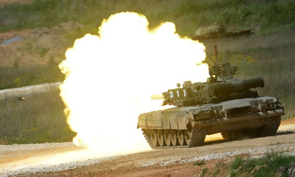 El tanque volador T-80 - Sputnik Mundo