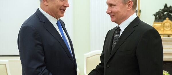 Primer ministro israelí, Benjamín Netanyahu, y presidente de Rusia, Vladímir Putin - Sputnik Mundo