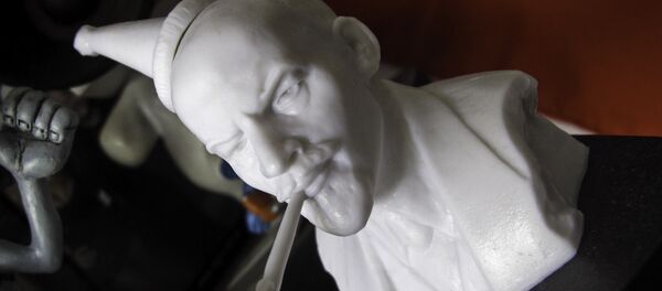 Un busto de Lenin - Sputnik Mundo