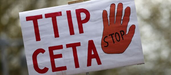Manifestaciones en contra del TTIP y el CETA - Sputnik Mundo