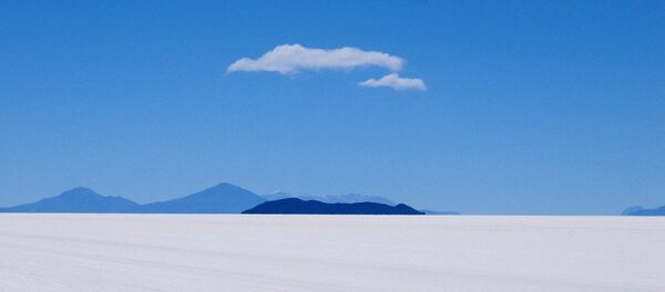 Salar de Uyuni en Bolivia - Sputnik Mundo