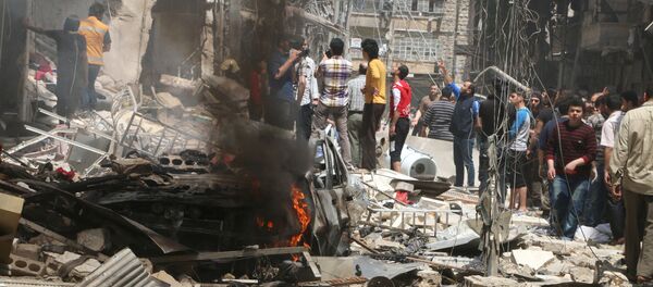 Consecuencias de los ataques aéreos en Alepo - Sputnik Mundo