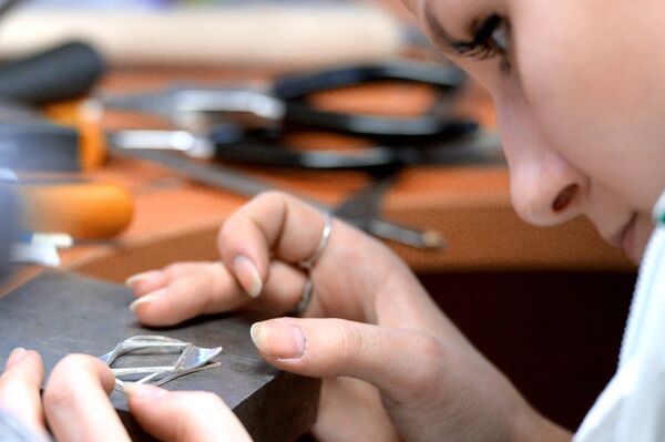 Diseño artístico de joyas  - Sputnik Mundo