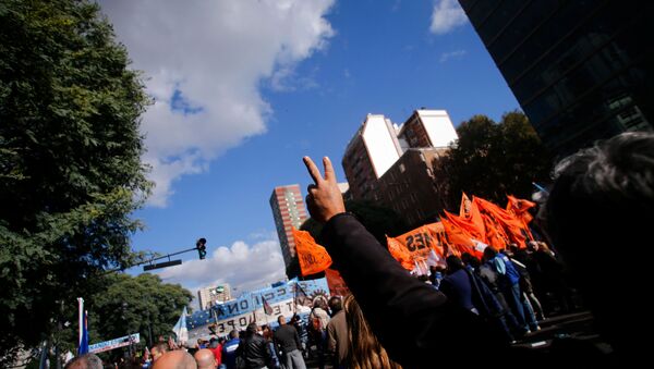 Manifestación sindical contra el Gobierno argentino - Sputnik Mundo