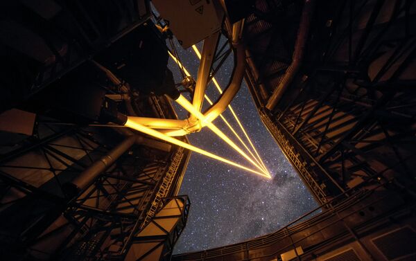 Láser de gran alcance en el Observatorio de Paranal (Chile) - Sputnik Mundo