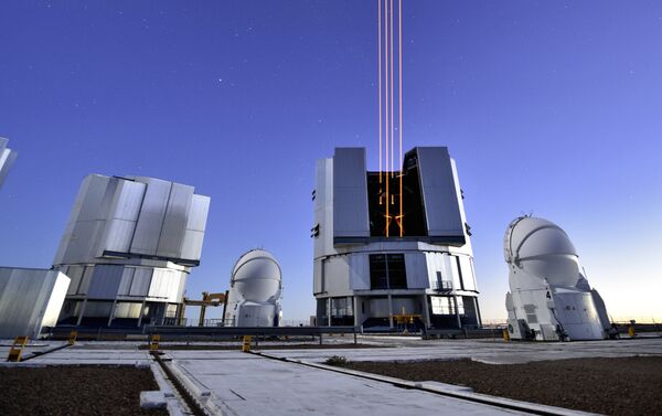 Láser de gran alcance en el Observatorio de Paranal (Chile) - Sputnik Mundo