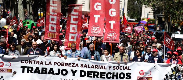 Manifestación en Valencia, España, el Día del Trabajo Manifestación en Valencia, España, el Día del Trabajo - Sputnik Mundo