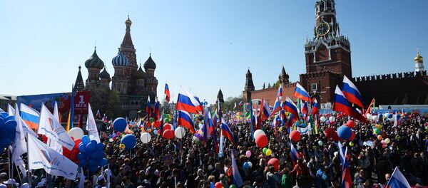 La manifestación del Primero de mayo en la Plaza Roja de Moscú - Sputnik Mundo