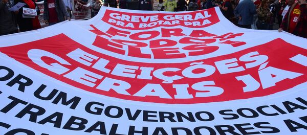 Ato pede novas eleições gerais no Brasil - Sputnik Mundo
